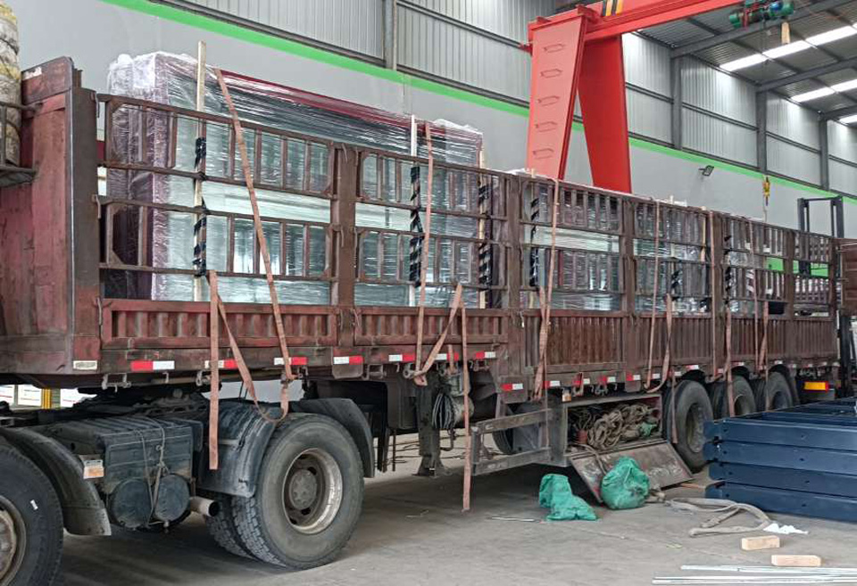 景德鎮(zhèn)公交候車(chē)亭發(fā)車(chē)案例 景德鎮(zhèn)公交候車(chē)亭發(fā)車(chē)案例